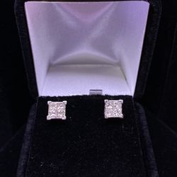 14K Stud Earring 