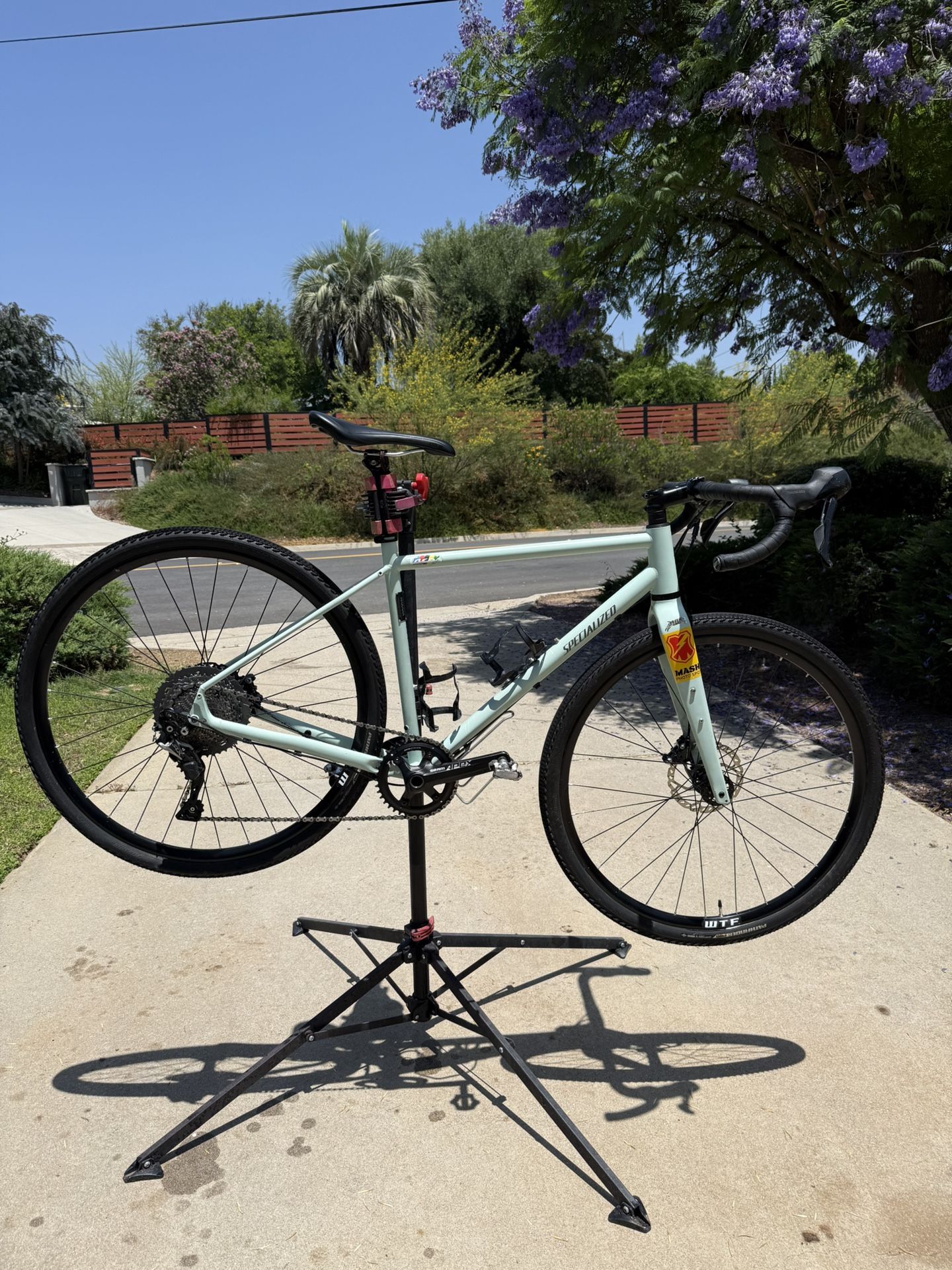 Specialized Sequoia Gravel Bike 2018
