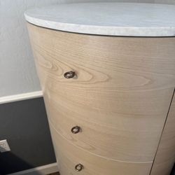 High End West Elm Penelope Narrow 5-Drawer Dresser (26")- RARE LIGHT GRAY - Retailed $1299+- Offers