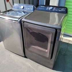 New Samsung Large Capacity Top Load Washer And Used Gas Dryer Set In Black Stainless Steel 