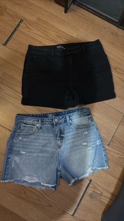 Women’s Jean Shorts