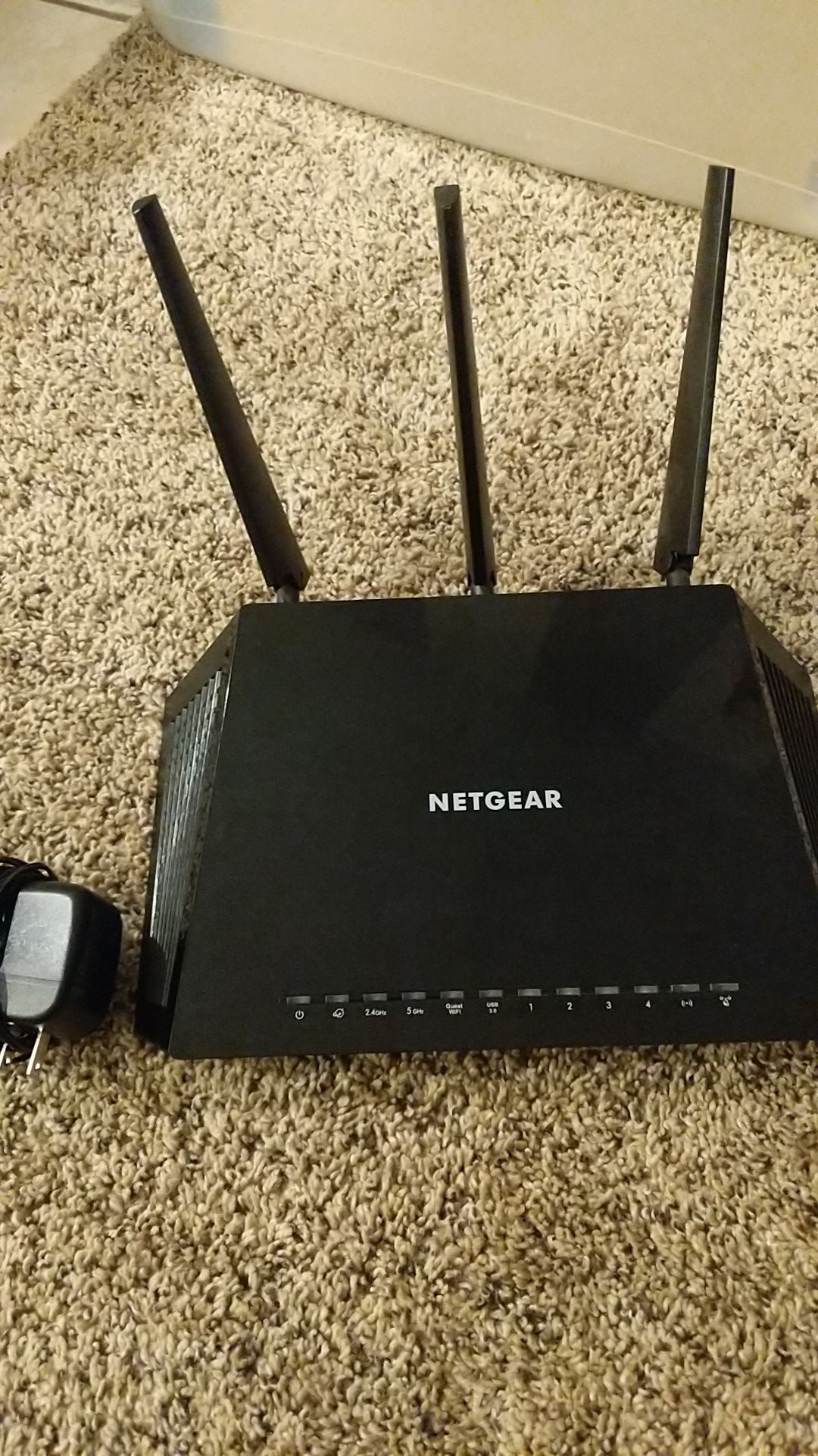 Netgear nighthawk AC1750 router