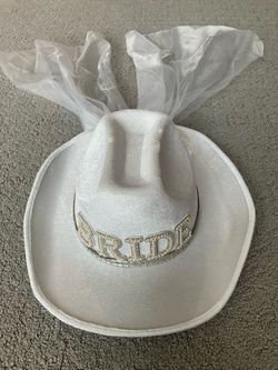 Bride Cowgirl White Hat with Ribbon Pearl Veil and Jeweled Accent - NWOT