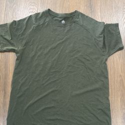 Alo Mens Shirt