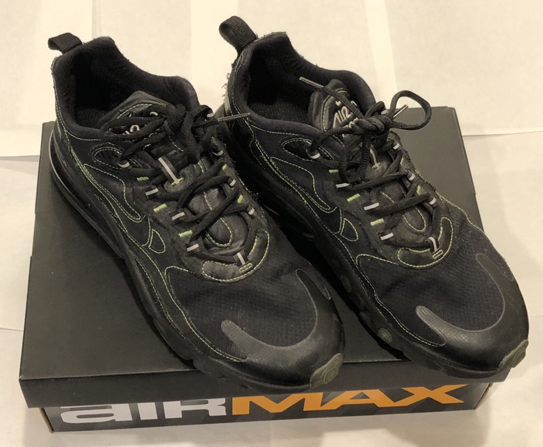 Nike Air Max 270 React Mens Size 10