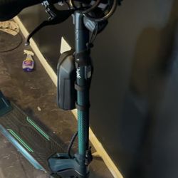 Electric Scooter – Great Condition, Fast & Reliable