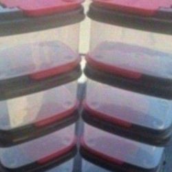 8 Husky Stackable Containers 