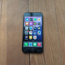 Apple iPhone SE 3rd Gen 128gb Unlocked