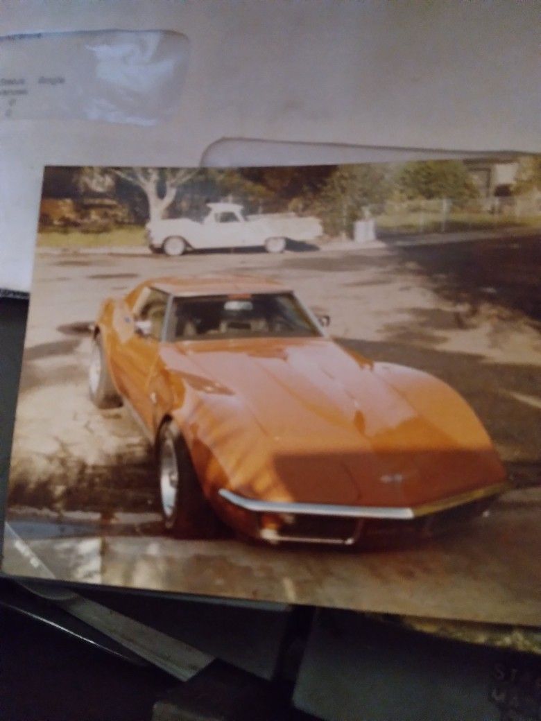 1972 Stingray T-TOP