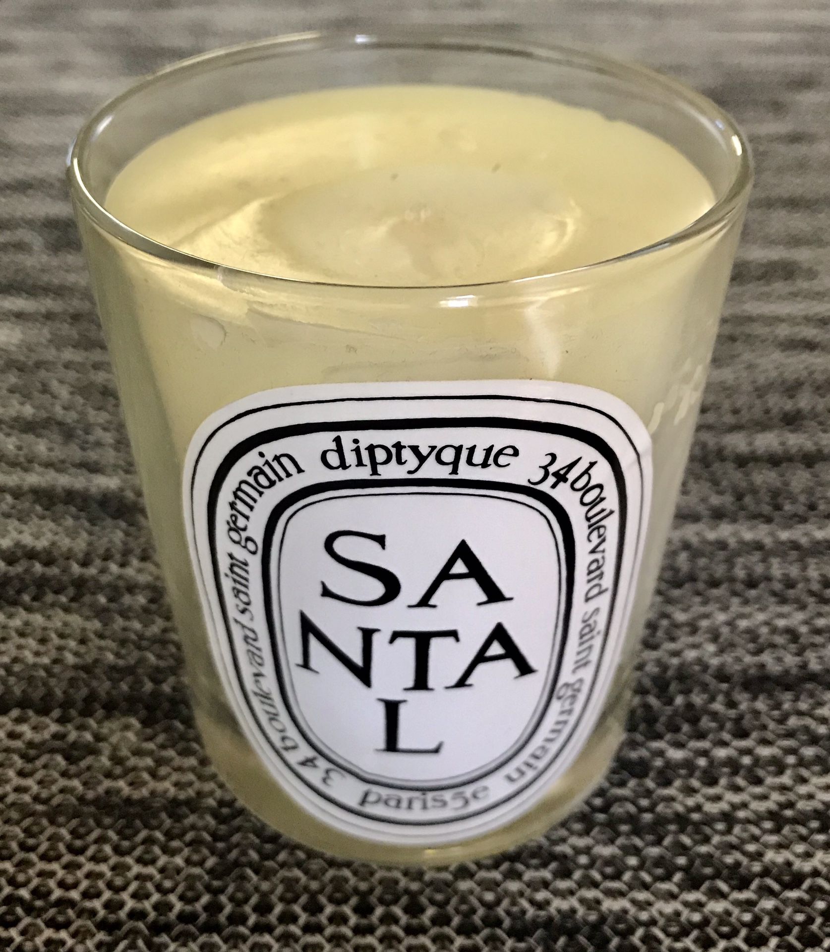 Diptyque SANTAL candle
