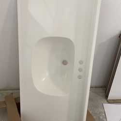 37 X 19 Bath Vanity  Counter Top.  White Cultured Marble. Brand New