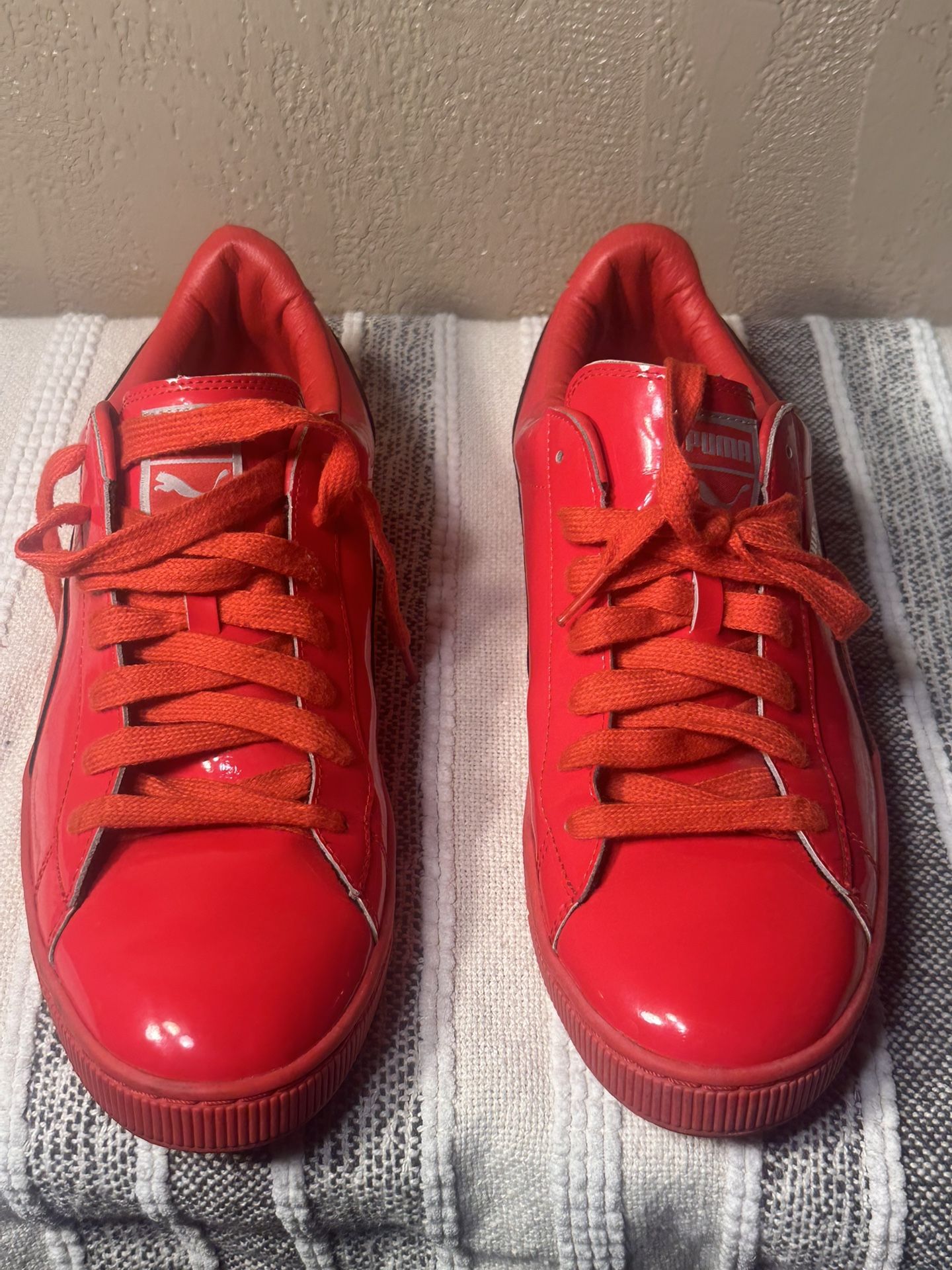 Puma Basket Classic Patent Emboss sneaker in red