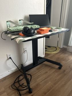 Black Adjustable Standing Desk (Actual dimensions listed in description)
