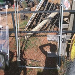 Metal Gate $40