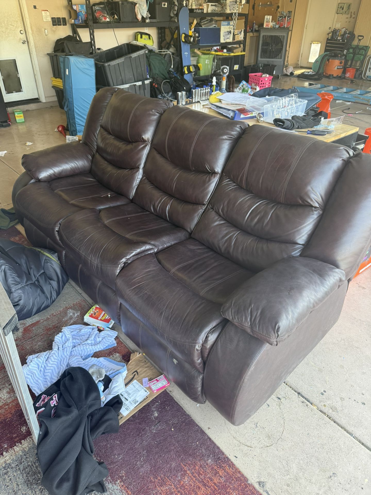 Reclining couch