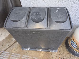 Triple Compartment Recycling Bin