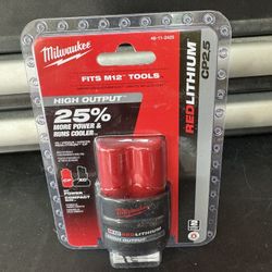 MILWAUKEE M12 12V Lithium-Ion CP High Output 2.5 Ah Battery Pack