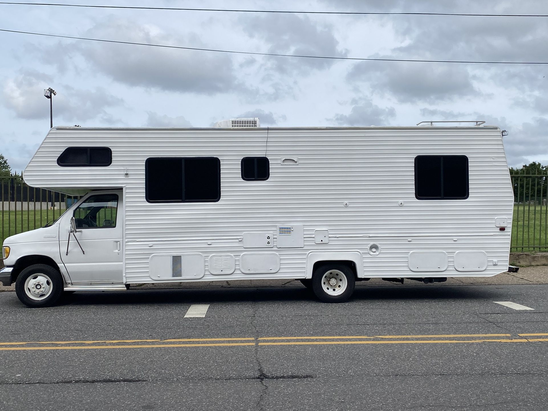 1992 Ford E350
