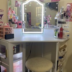 Audryanna Vanity - Moving Sale 