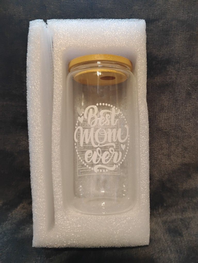 Best Mom Cup w/Straw NEW