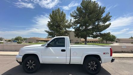 2006 Chevrolet Silverado 1500 Regular Cab
