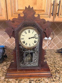 Working Vintage Clock(Greenway Road and Cave Creek Road )