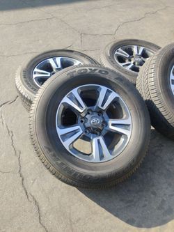 2018 Tacoma Toyota wheels and tires