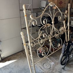 Queen Size Headboard, Footboard, and Frame