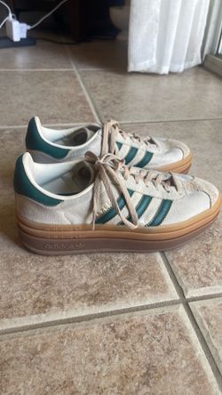 Adidas Women’s Gazelle - size 6.5