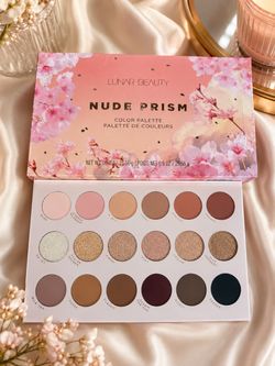 Lunar Beauty Nude Prism Color Palette