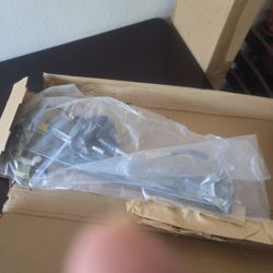 Windows Motors For A Silverado 2002 To 2007
