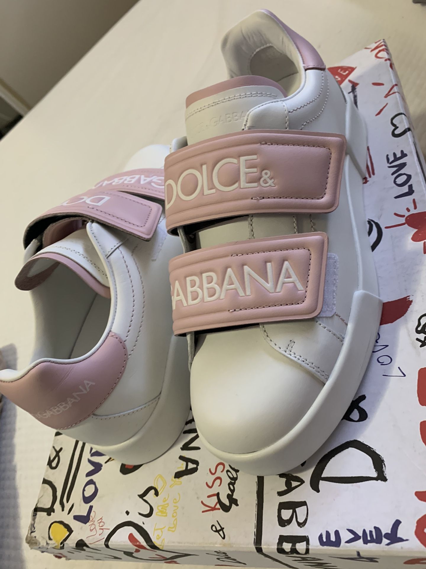 Dolce & Gabbana Tennis Shoes