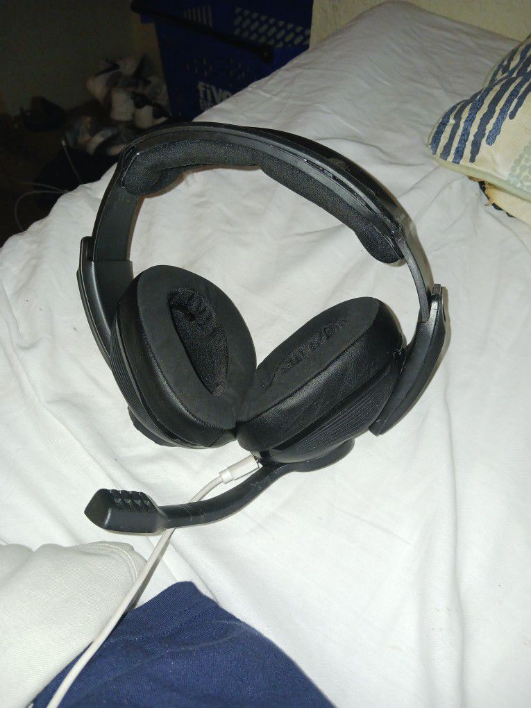 Gaming Headphones Sennheiser Epos Gsp670 