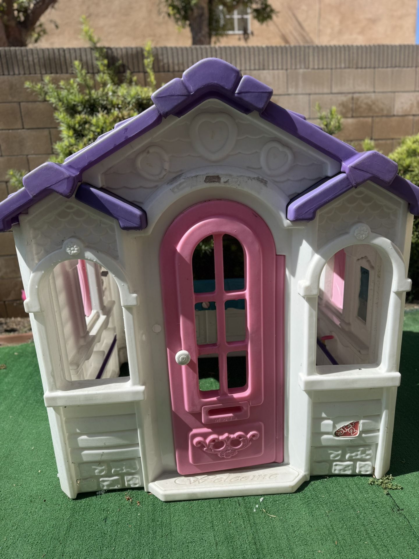 Little Tikes Sweetheart Clubhouse 