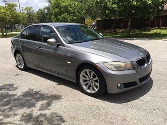 2010 BMW 328i XDRIVE/ LIKE NEW/1OWNER/CLEAN TITLE