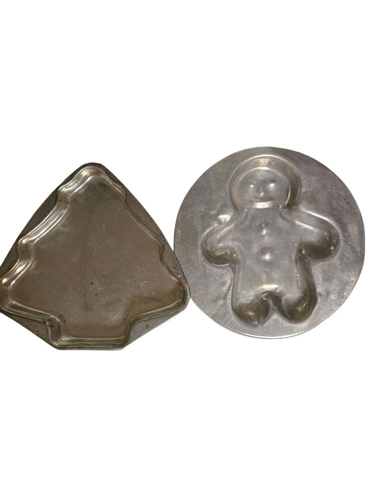 pvintage metal christmas cake pans tree gingerbread man