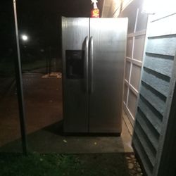 Whirlpool Fridge 