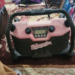 milwaukee  work radio