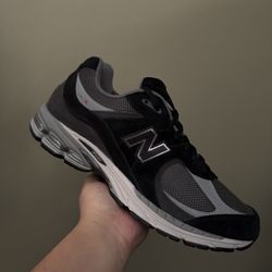 NEW BALANCE 2002R BRAND NEW $100 