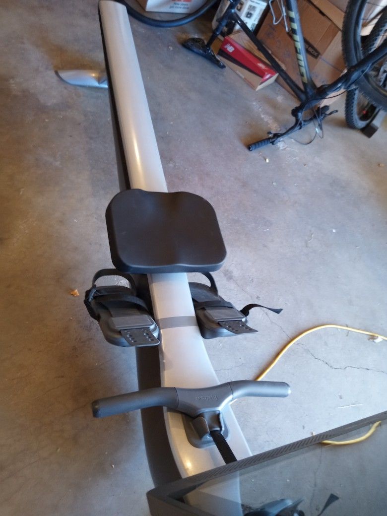 Hydrorower Like New Rowing Machine