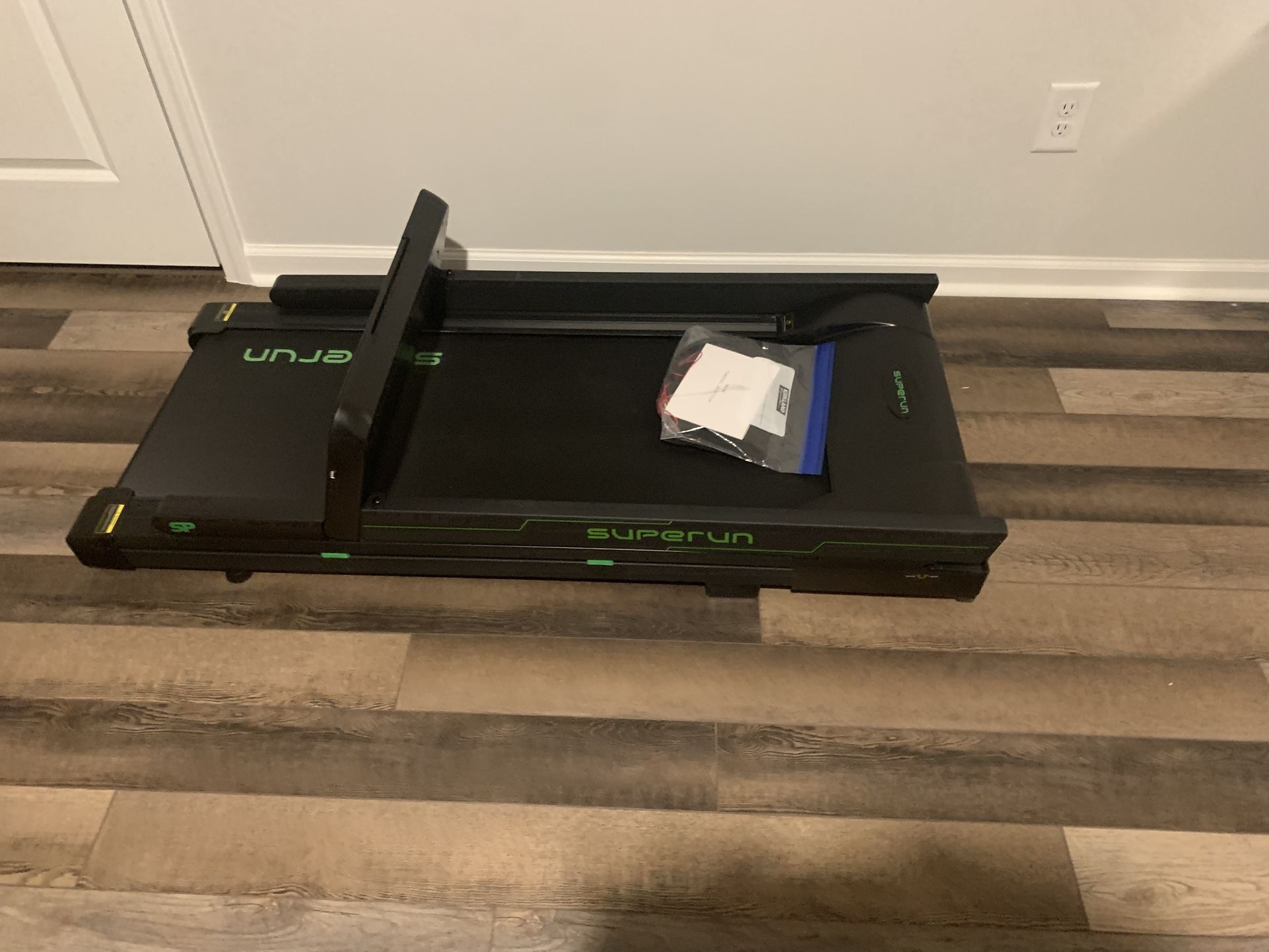 Superun A01 Treadmill