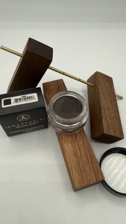 Anastasia Beverly Hills Eyebrow Pot