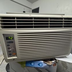 window air conditioner