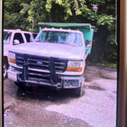 1993 Ford  Diesel Dump Truck
