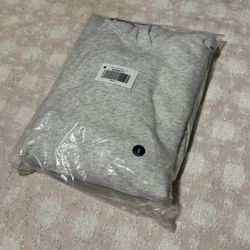 Brand New Hollister Oversized Hoodie – Size Small