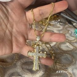 Big Cross And Necklace ( Can Be For Men Or Women ) 
