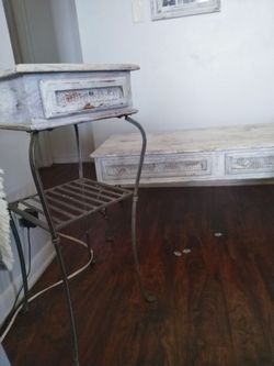 Vintage Pier One end table and coffee table