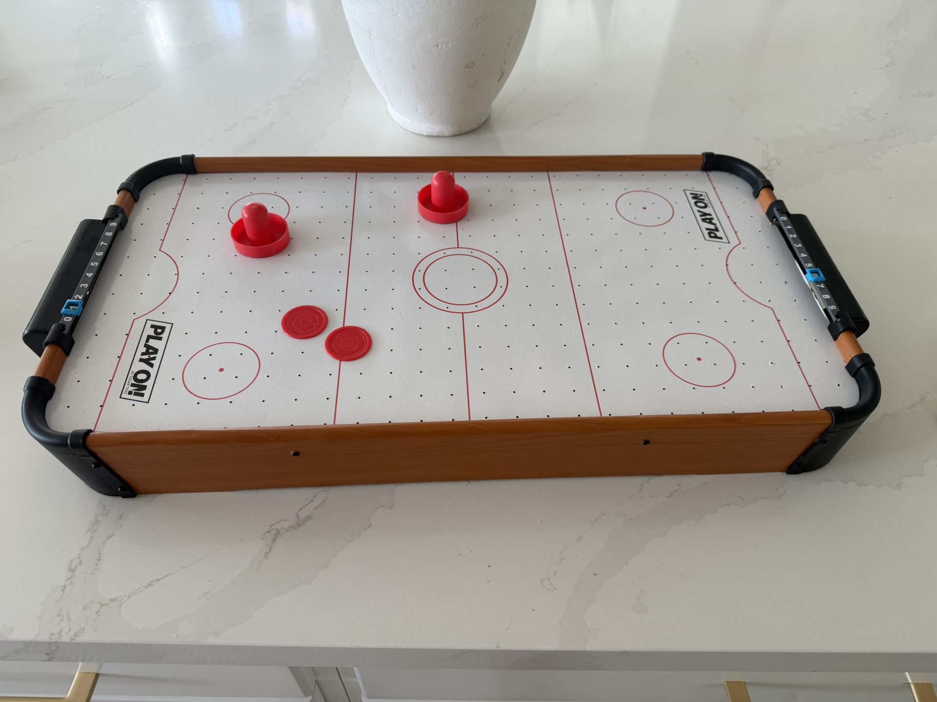 Air Hockey Table