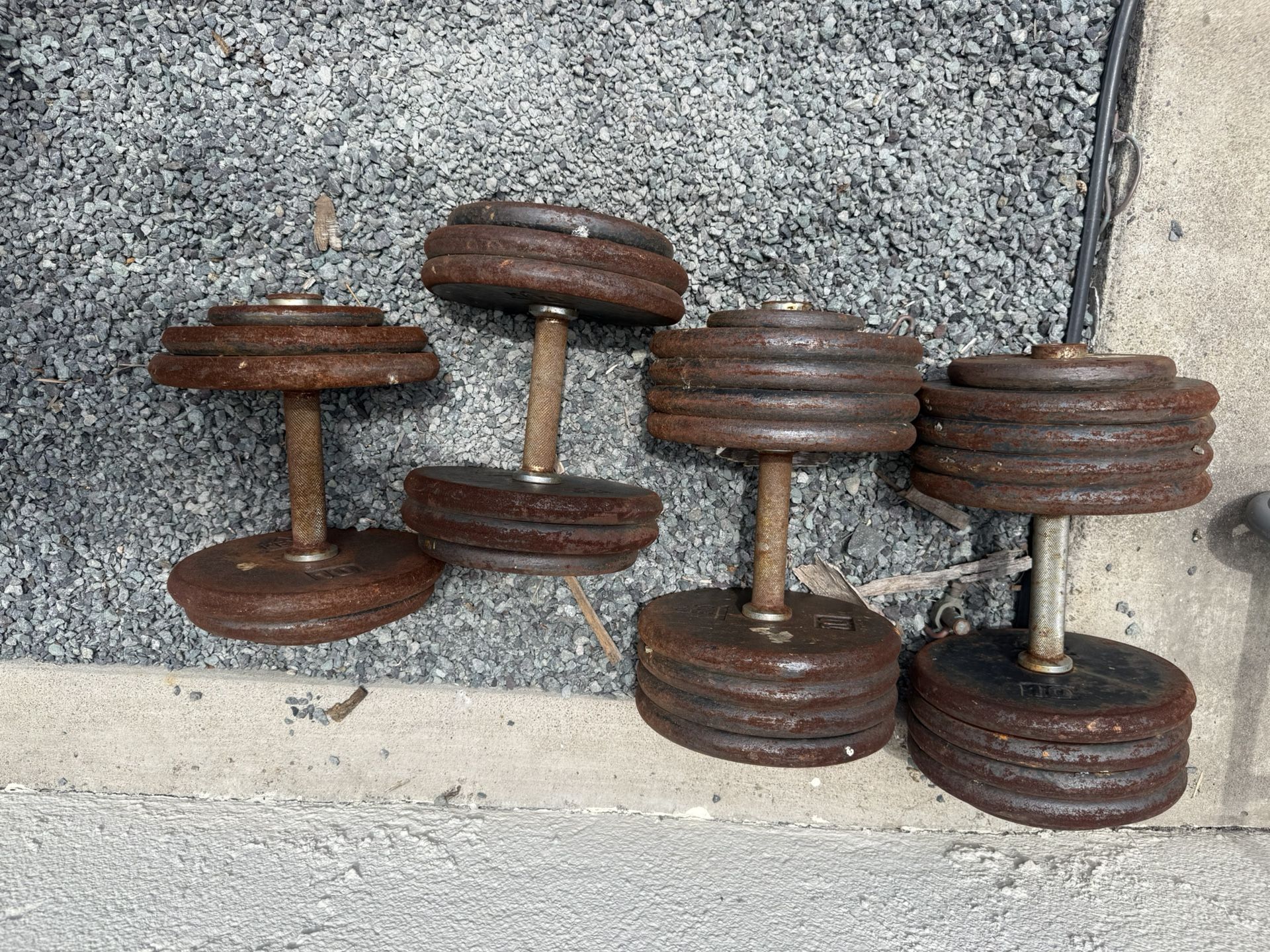4 Metal Adjustable Dumbbells
