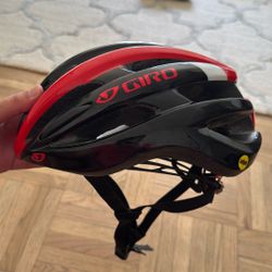 Giro helmet size large (like New)